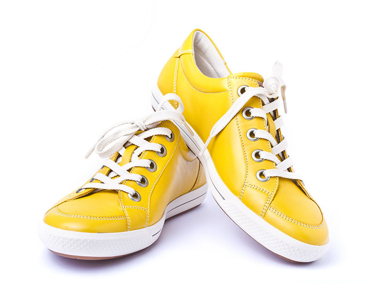s-yellow-sneakers